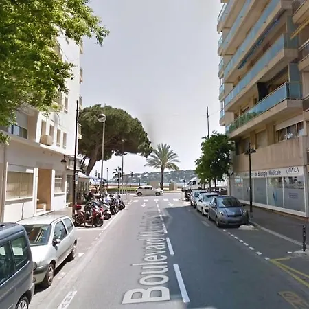 Studio Center - 1er, With Terrace And 50m From The Seaside * アンティーブ